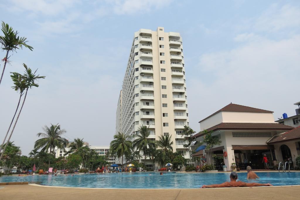 View Talay 1B Serviced Apartments Pattaya Room photo